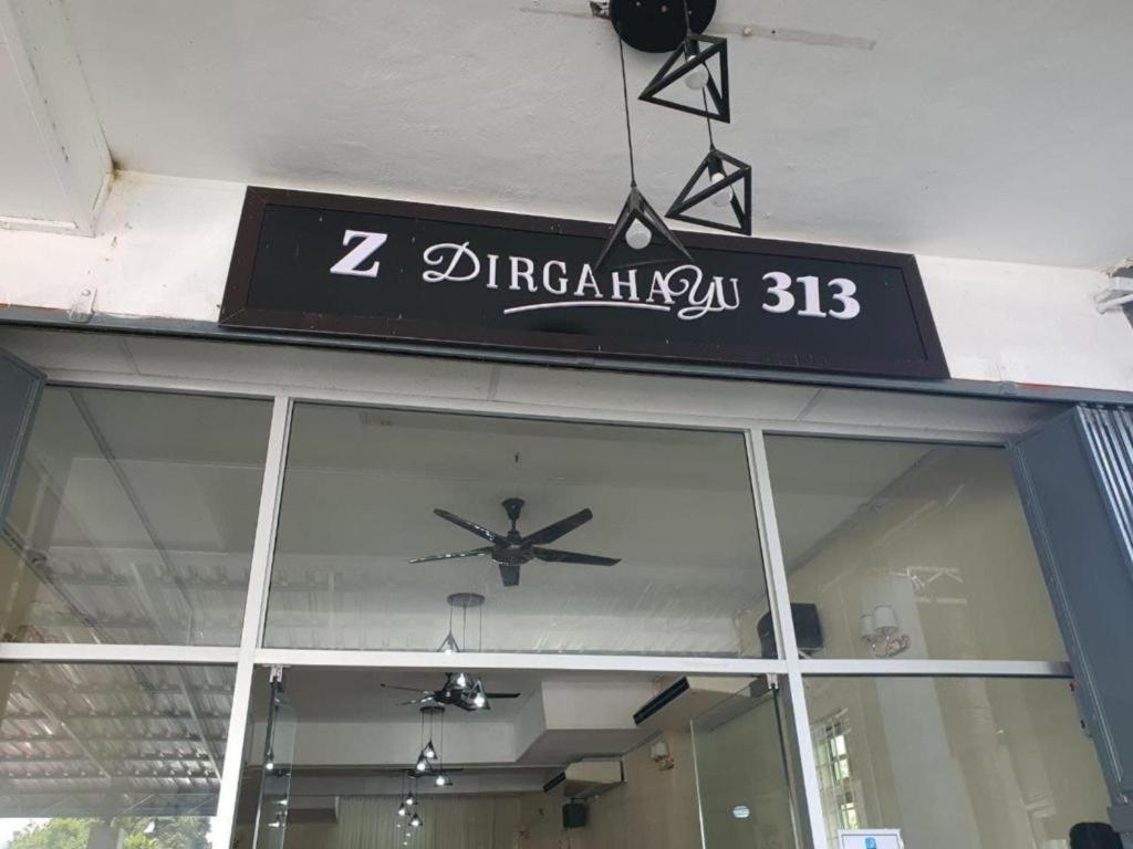 Oyo 90404 Hotel Z Dirgahayu 313 Pasir Mas 外观 照片