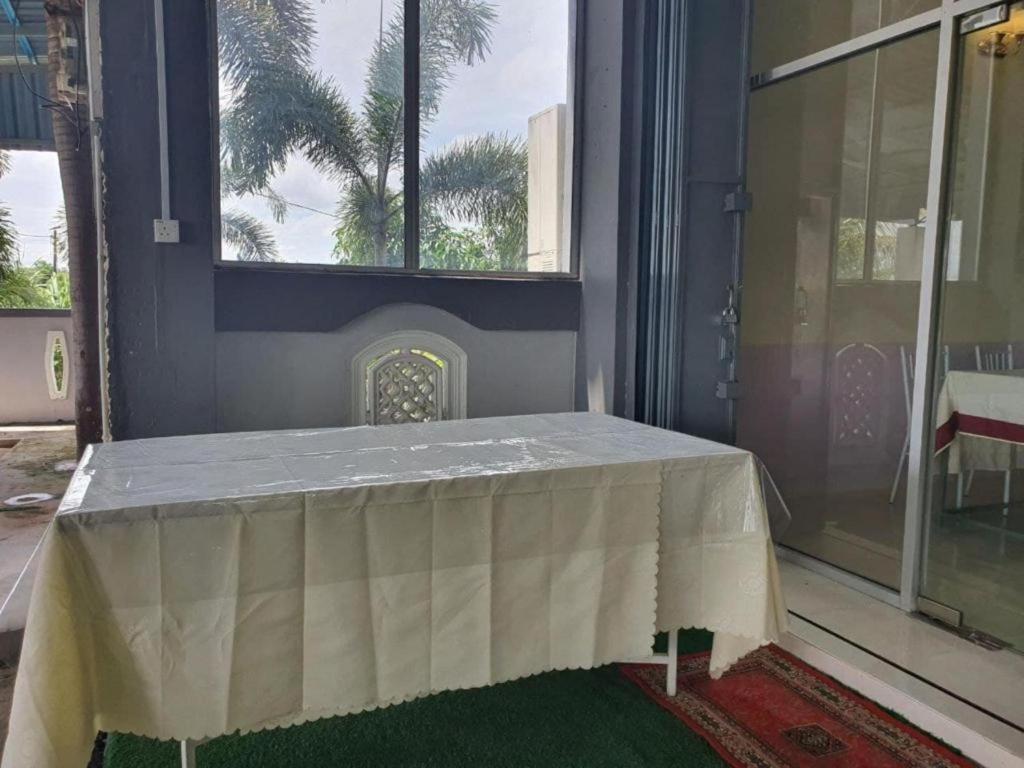 Oyo 90404 Hotel Z Dirgahayu 313 Pasir Mas 外观 照片